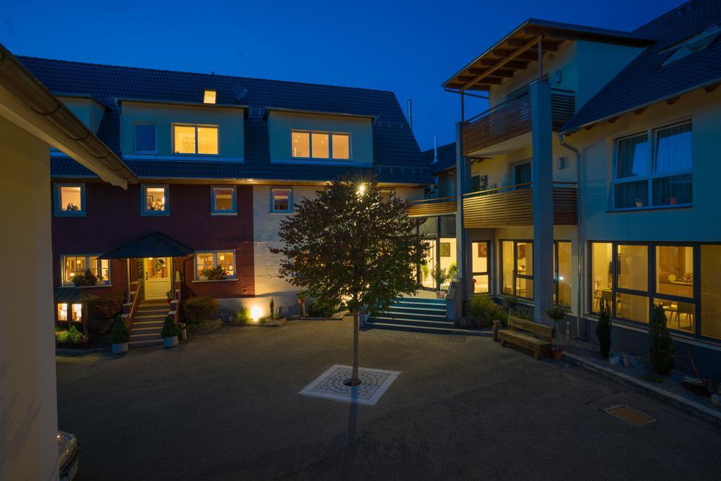 Pflugwirts Hotel Und Gasthaus Oberkirch  Exterior foto